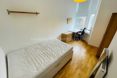 6 bed flat, Flat B, 243 Derby Road, Lenton, Nottingham, NG71QN - Image 10