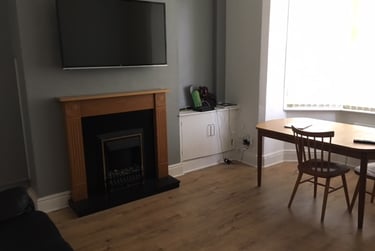 5 bed house, Castle Boulevard, Lenton, Nottingham, NG71HP - Image 1