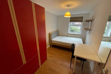 4 bed flat, Chapel Court, Lenton, Nottingham, NG71HP - Image 5