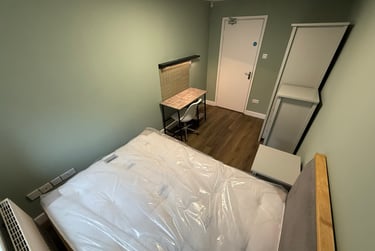 4 bed flat, Chapel Court, Lenton, Nottingham, NG71HP - Image 5