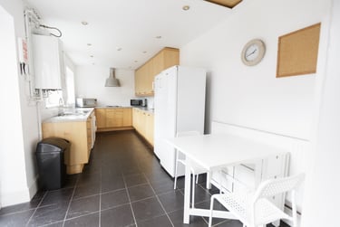 5 bed house, Mostyn Road, City Centre, Birmingham, B169DU - Image 1