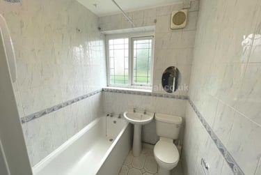 2 bed house, Flat 8 Weoley Court, Selly Oak, Birmingham, B296NH - Image 4