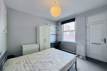 4 bed house, Cycle Road, Lenton, Nottingham, NG72DT - Image 3