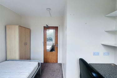 4 bed house, Cycle Road, Lenton, Nottingham, NG72DT - Image 9