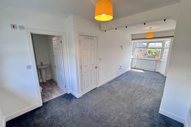 4 bed house, Peacock Crescent, Clifton, Nottingham, NG118EP - Image 4