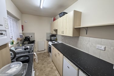 3 bed house, Midland Avenue, Lenton, Nottingham, NG72FD - Image 3