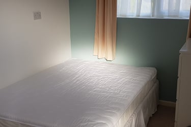 2 bed flat, Carlyle Road, City Centre, Birmingham, B169BJ - Image 3