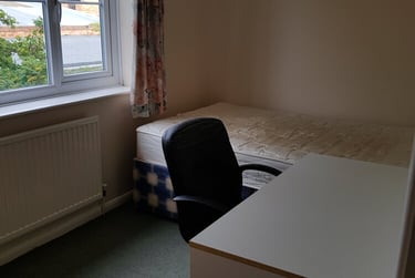 2 bed house, Grinsbrook, Lenton, Nottingham, NG72FA - Image 3