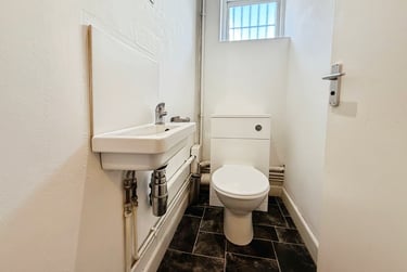 4 bed house, Chapel Court, Lenton, Nottingham, NG71HP - Image 10