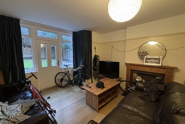 5 bed house, Charnock Avenue, Lenton, Nottingham, NG81AG - Image 3