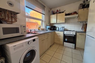 3 bed flat, Forest Rd West Flat 1, Radford, Nottingham, NG74EQ - Image 4