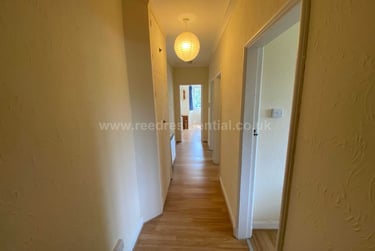 1 bed flat, Flat 19 Weoley Court, Selly Oak, Birmingham, B296NH - Image 3