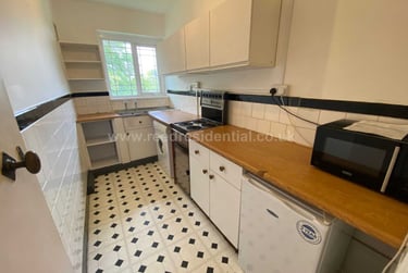 1 bed flat, Flat 19 Weoley Court, Selly Oak, Birmingham, B296NH - Image 5