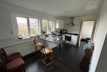 4 bed house, Hawton Crescent, Lenton, Nottingham, NG81BZ - Image 1