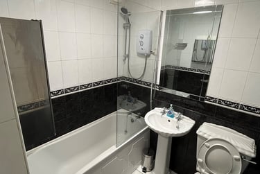 2 bed flat, Arden Grove, City Centre, Birmingham, B168HQ - Image 4