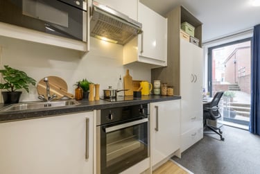 Classic Studio - Image 2