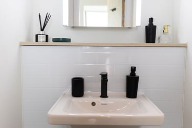 Standard En-suite - Image 4