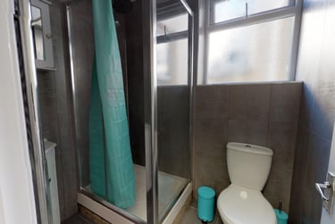 5 bed house, Hill Park Crescent, Near university, Plymouth, PL48JW - Image 7