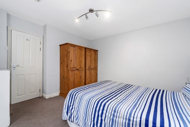 1 bed flat, Chester place, North hill, Plymouth, PL46ET - Image 6