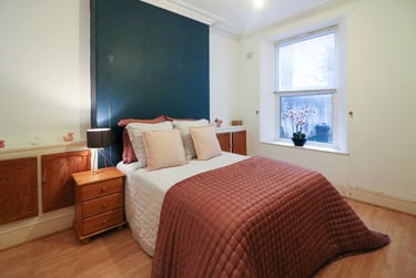 1 bed flat, Hyde Park Road, Central, Plymouth, PL34RJ - Image 2