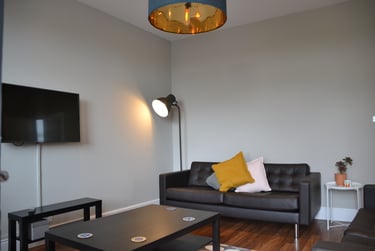 7 bed house, Stanmore Street, Burley park, Leeds, LS42RS - Image 2