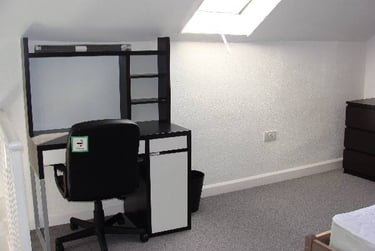 4 bed house, Oxford Road, St james, Exeter, EX46QX - Image 5