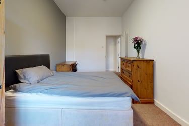 2 bed flat, Greenbank road, Greenbank, Plymouth, PL48NH - Image 11