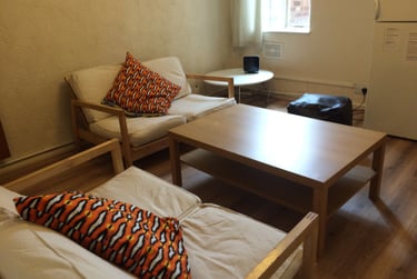 3 bed house, Mostyn Street, Whitmore reans, Wolverhampton, WV14RR - Image 1