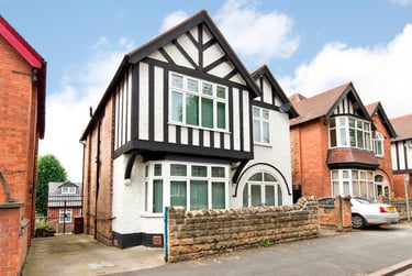 8 bed house, Rolleston dr, Lenton, Nottingham, NG71JT - Image 1
