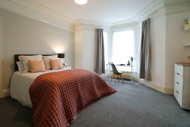 6 bed house, Carlton Terrace, Lipson, Plymouth, PL48PR - Image 9