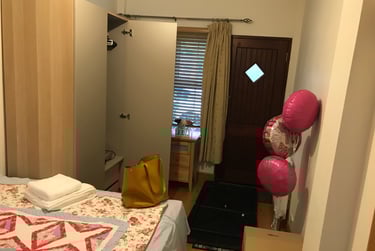 6 bed house, Dutch Gardens, Near university, Kingston, KT27TT - Image 10