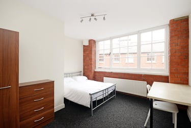 5 bed flat, 10 Bells Square, Trippet Lane, City centre, Sheffield, S12FY - Image 5