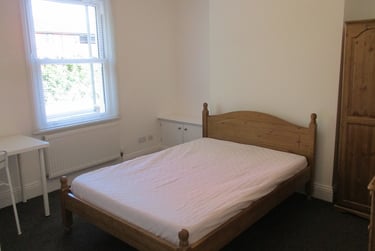 5 bed house, Nailsworth Terrace, Near university, Cheltenham, GL504BE - Image 6