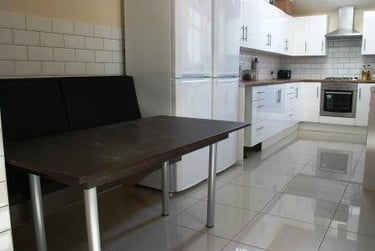 7 bed house, Filey road, Fallowfield, Manchester, M146GG - Image 1