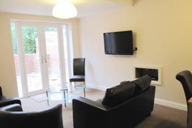 5 bed house, Thief lane, Near university, York, YO103HU - Image 1