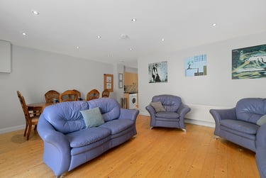 2 bed flat, Bedford Terrace, Near university, Plymouth, PL48EY - Image 1