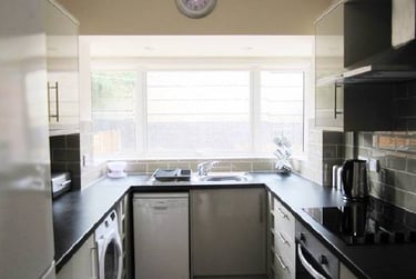 5 bed house, Abbotsford road, Hull road, York, YO103EE - Image 3