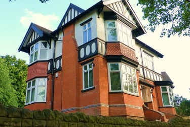 8 bed house, Harlaxton Drive, Lenton, Nottingham, NG71JA - Image 1