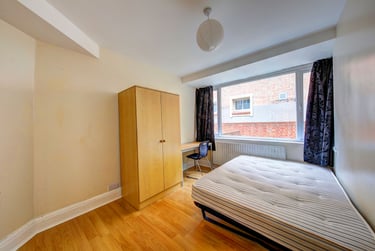 4 bed house, Oaklea Passage, Kingston upon thames, Kingston, KT12AJ - Image 5