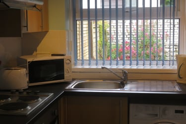 3 bed house, Francis Street, Brynmill, Swansea, SA14NH - Image 3