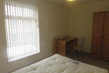 3 bed house, Francis Street, Brynmill, Swansea, SA14NH - Image 6