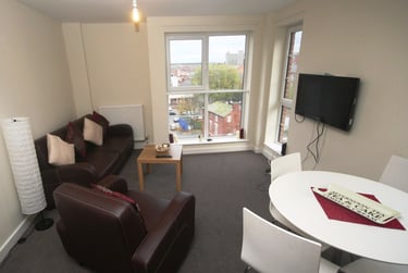 5 bed flat, 100 Vaughan Way, Near university, Leicester, LE14SH - Image 7