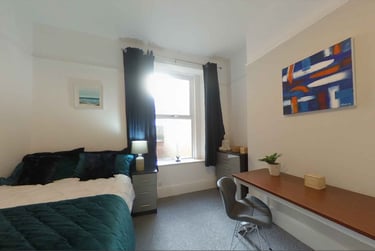 6 bed house, Trematon Terrace, Mutley, Plymouth, PL46QS - Image 4