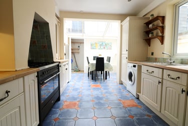 5 bed house, Bedford Park, North hill, Plymouth, PL48HN - Image 5