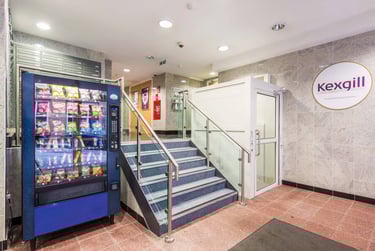 1 bed studio, Smith St, Near university, Bradford, BD71DJ - Image 4