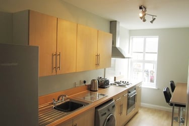 2 bed flat, 2 Heslington Road, Near university, York, YO105AT - Image 1