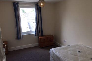 5 bed house, Furzehill Road, Lipson, Plymouth, PL47JZ - Image 3