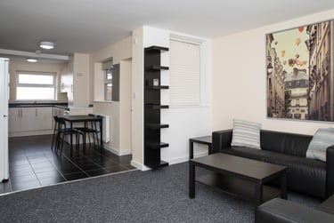 6 bed house, Jubilee Drive, Kensington fields, Liverpool, L78SJ - Image 2