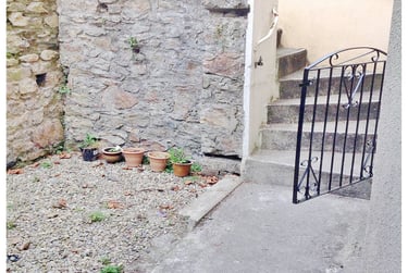 3 bed house, Greenbank Avenue, Greenbank, Plymouth, PL48PS - Image 2