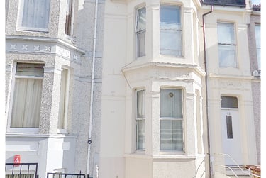 3 bed house, Greenbank Avenue, Greenbank, Plymouth, PL48PS - Image 1